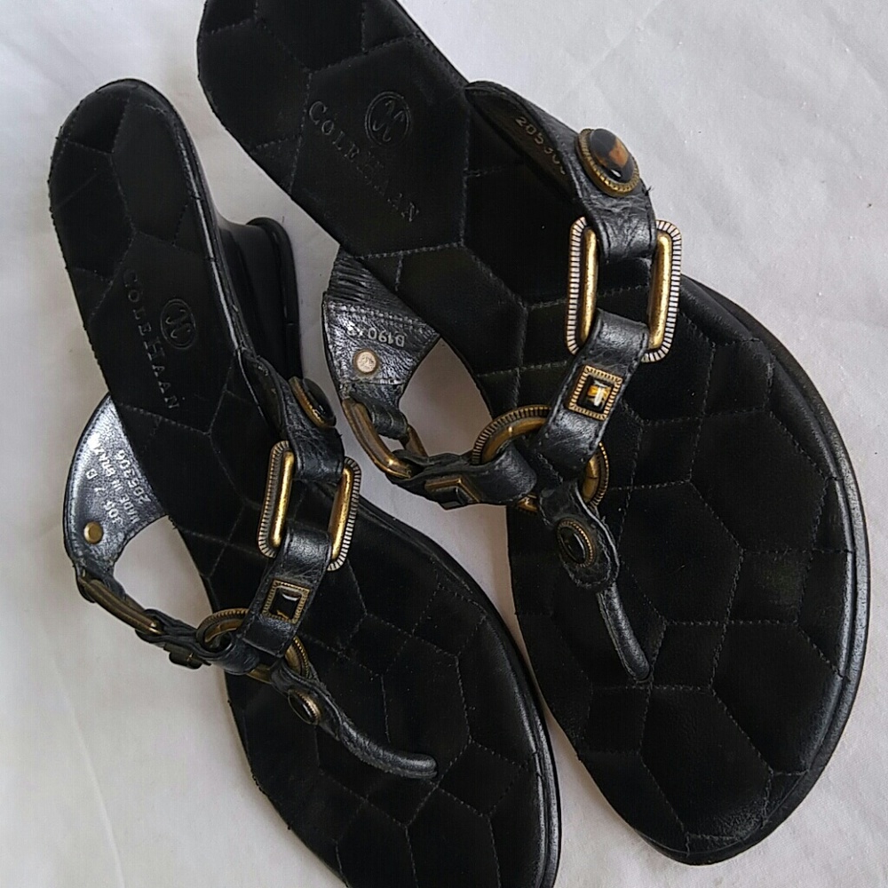 Shoes - Picture 4 of 8